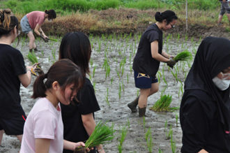Kegiatan Psyheroes Wujud Implementasi Nilai Caring Community
