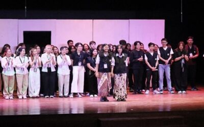 Pentas Musikal Unit Kegiatan Ekstrakurikuler Phoenicia: Ephemeral, “Love and Vengeance Collide, Will the Heart Heal or Shatter?”